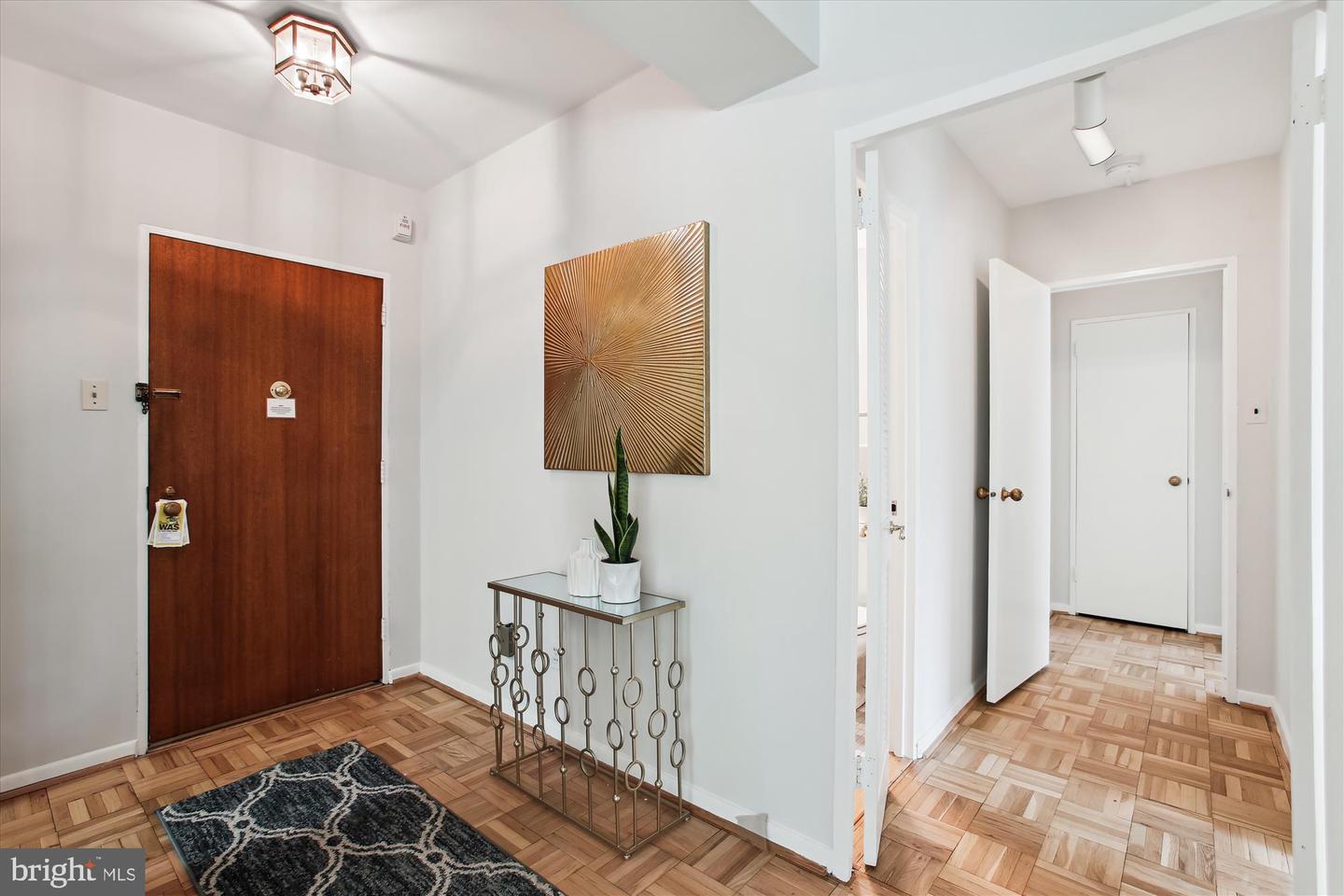 2475 VIRGINIA AVE NW #321, WASHINGTON, District Of Columbia 20037, 2 Bedrooms Bedrooms, ,2 BathroomsBathrooms,Residential,For sale,2475 VIRGINIA AVE NW #321,DCDC2200344 MLS # DCDC2200344