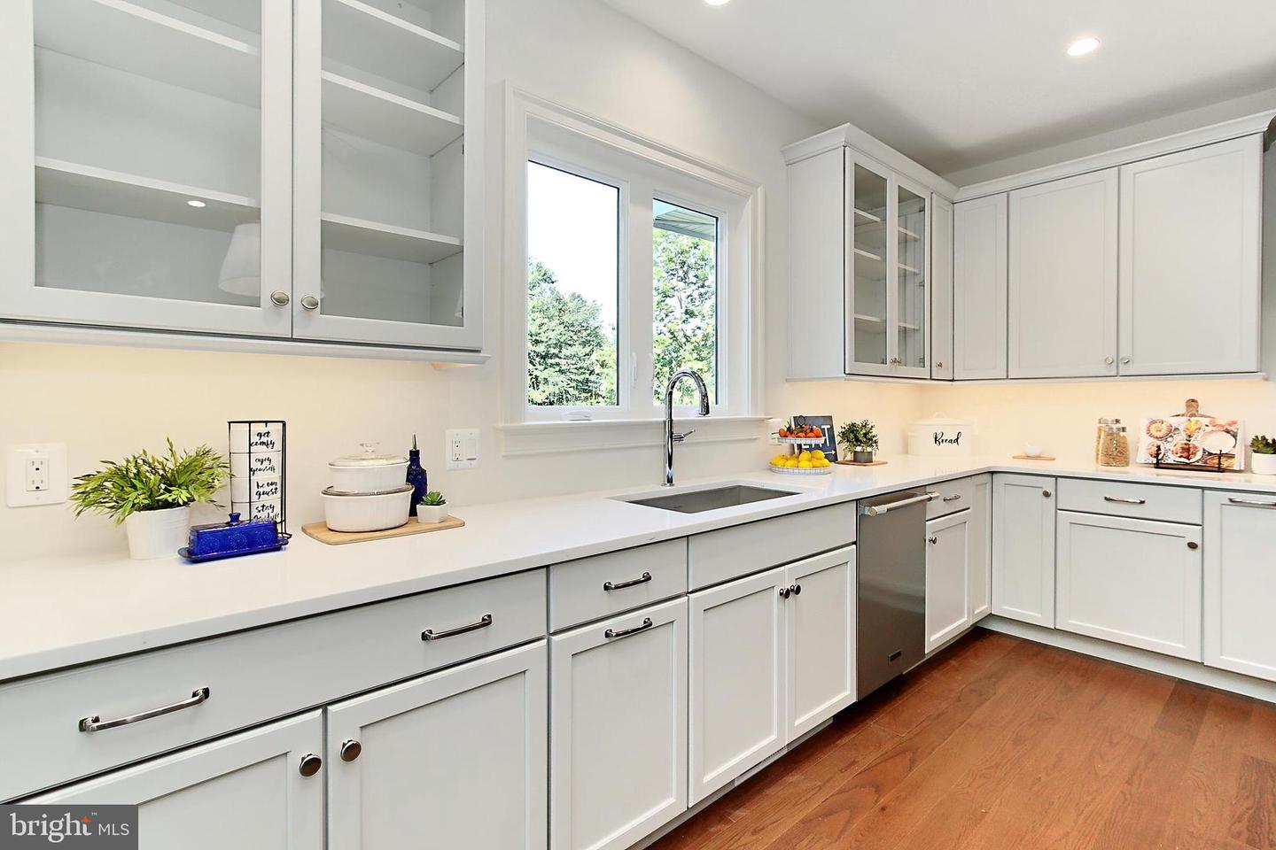 7430 FOUNDATION WAY, SPRINGFIELD, Virginia 22150, 5 Bedrooms Bedrooms, ,4 BathroomsBathrooms,Residential,For sale,7430 FOUNDATION WAY,VAFX2241354 MLS # VAFX2241354
