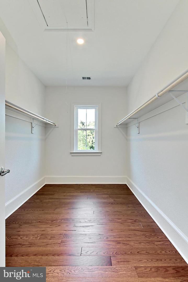 7430 FOUNDATION WAY, SPRINGFIELD, Virginia 22150, 5 Bedrooms Bedrooms, ,4 BathroomsBathrooms,Residential,For sale,7430 FOUNDATION WAY,VAFX2241354 MLS # VAFX2241354