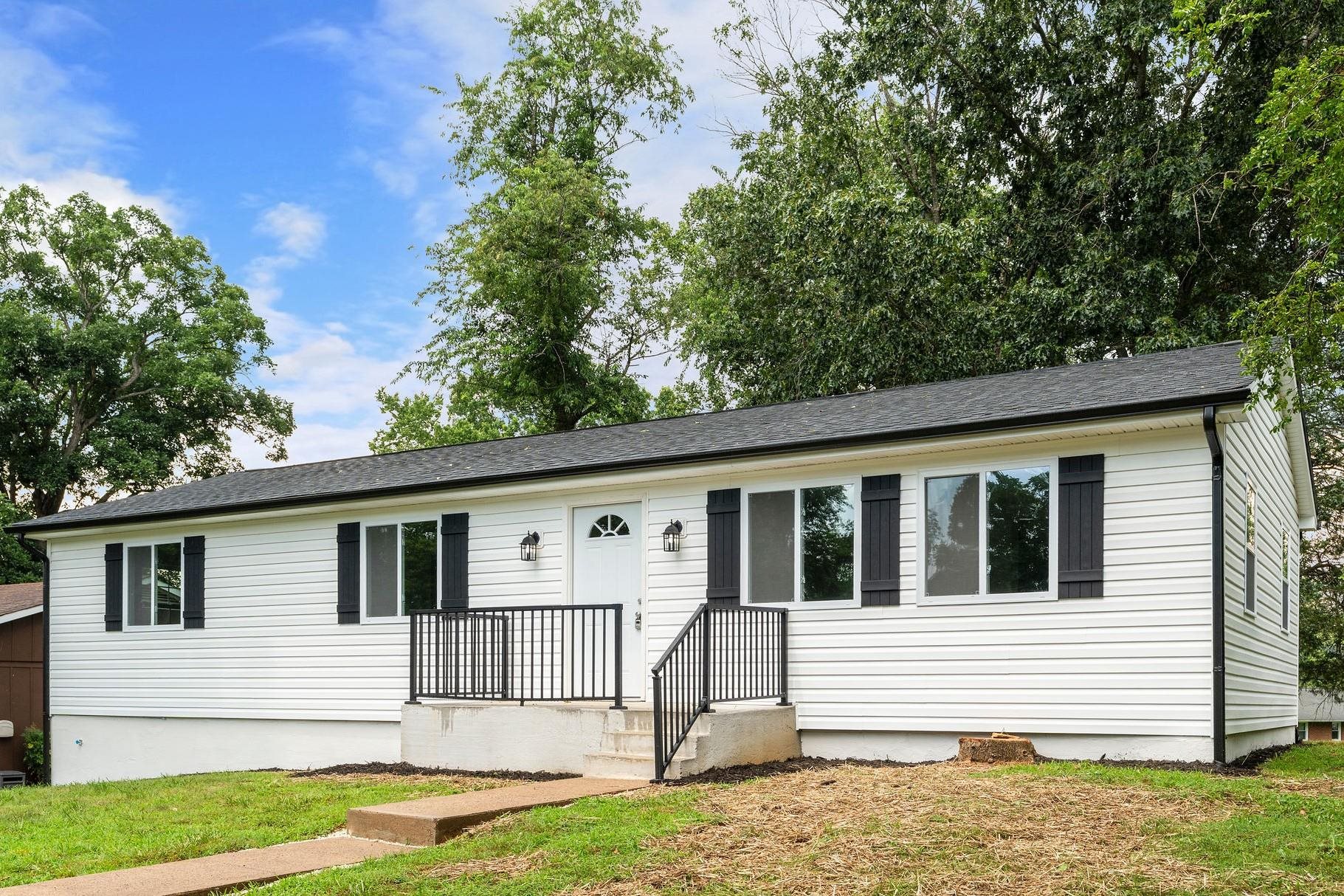 102 JACKSON ST, GORDONSVILLE, Virginia 22942, 3 Bedrooms Bedrooms, ,2 BathroomsBathrooms,Residential,102 JACKSON ST,666426 MLS # 666426