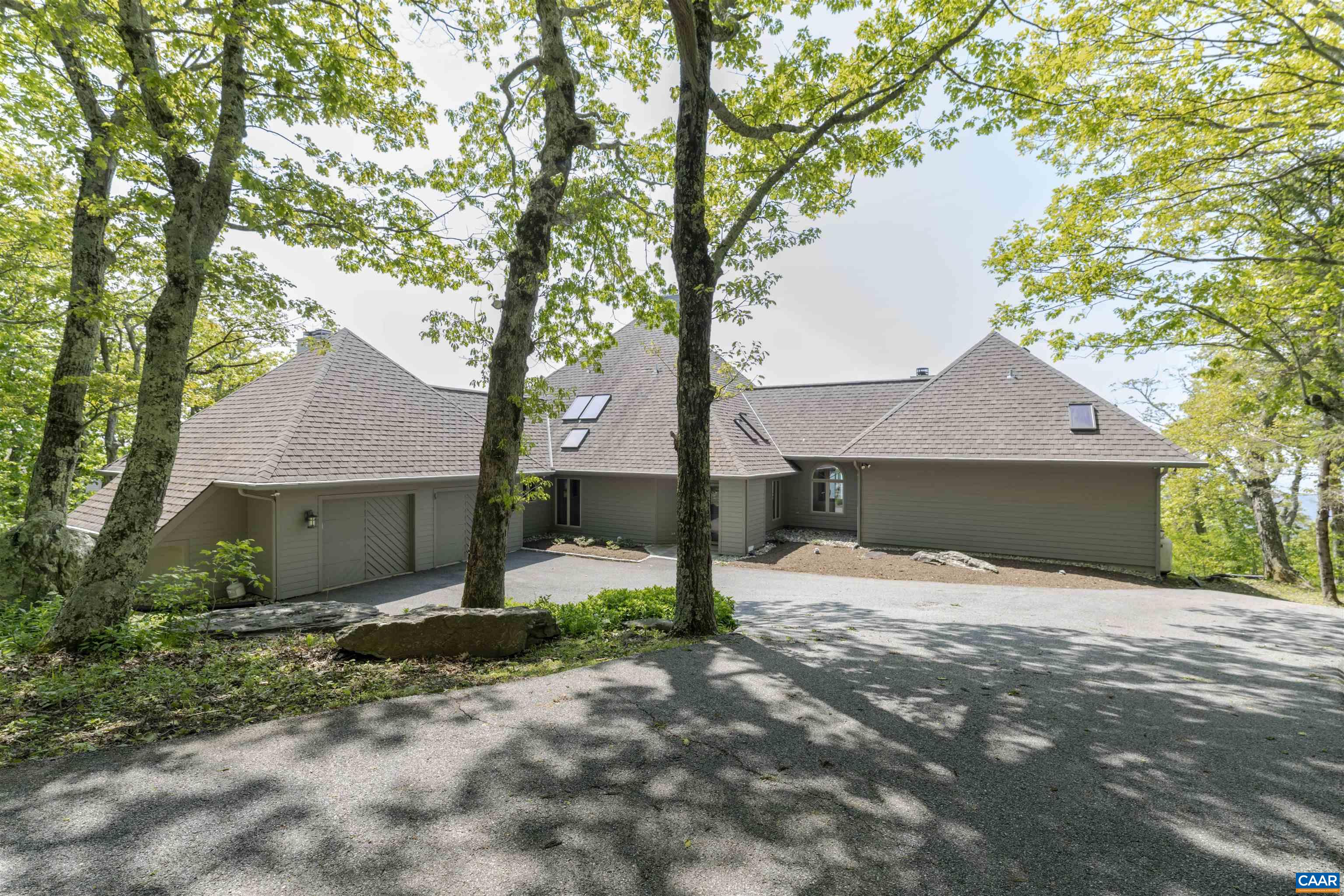 880 DEVILS KNOB LOOP, WINTERGREEN, Virginia 22967, 6 Bedrooms Bedrooms, ,5 BathroomsBathrooms,Residential,880 DEVILS KNOB LOOP,666428 MLS # 666428