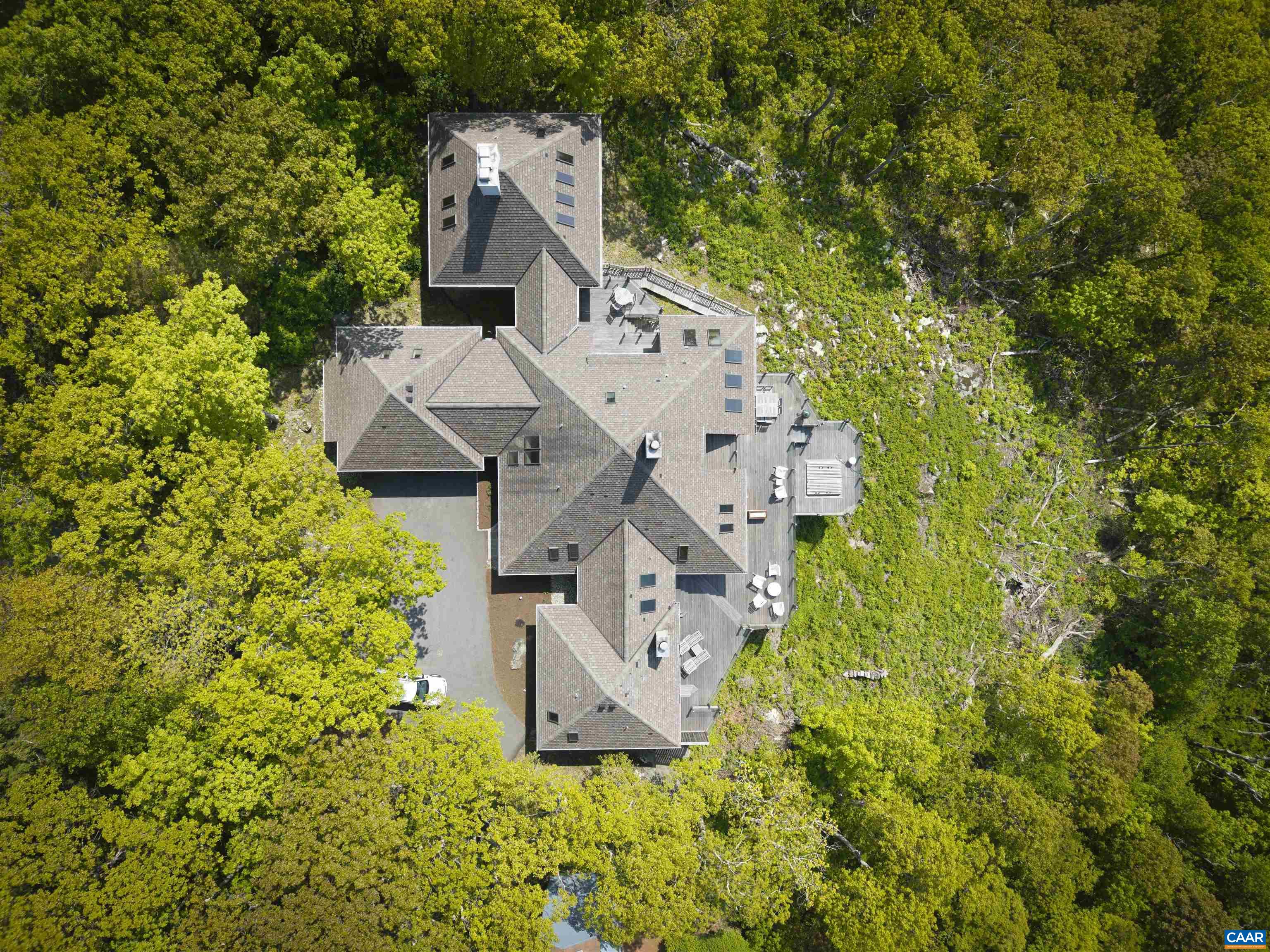880 DEVILS KNOB LOOP, WINTERGREEN, Virginia 22967, 6 Bedrooms Bedrooms, ,5 BathroomsBathrooms,Residential,880 DEVILS KNOB LOOP,666428 MLS # 666428