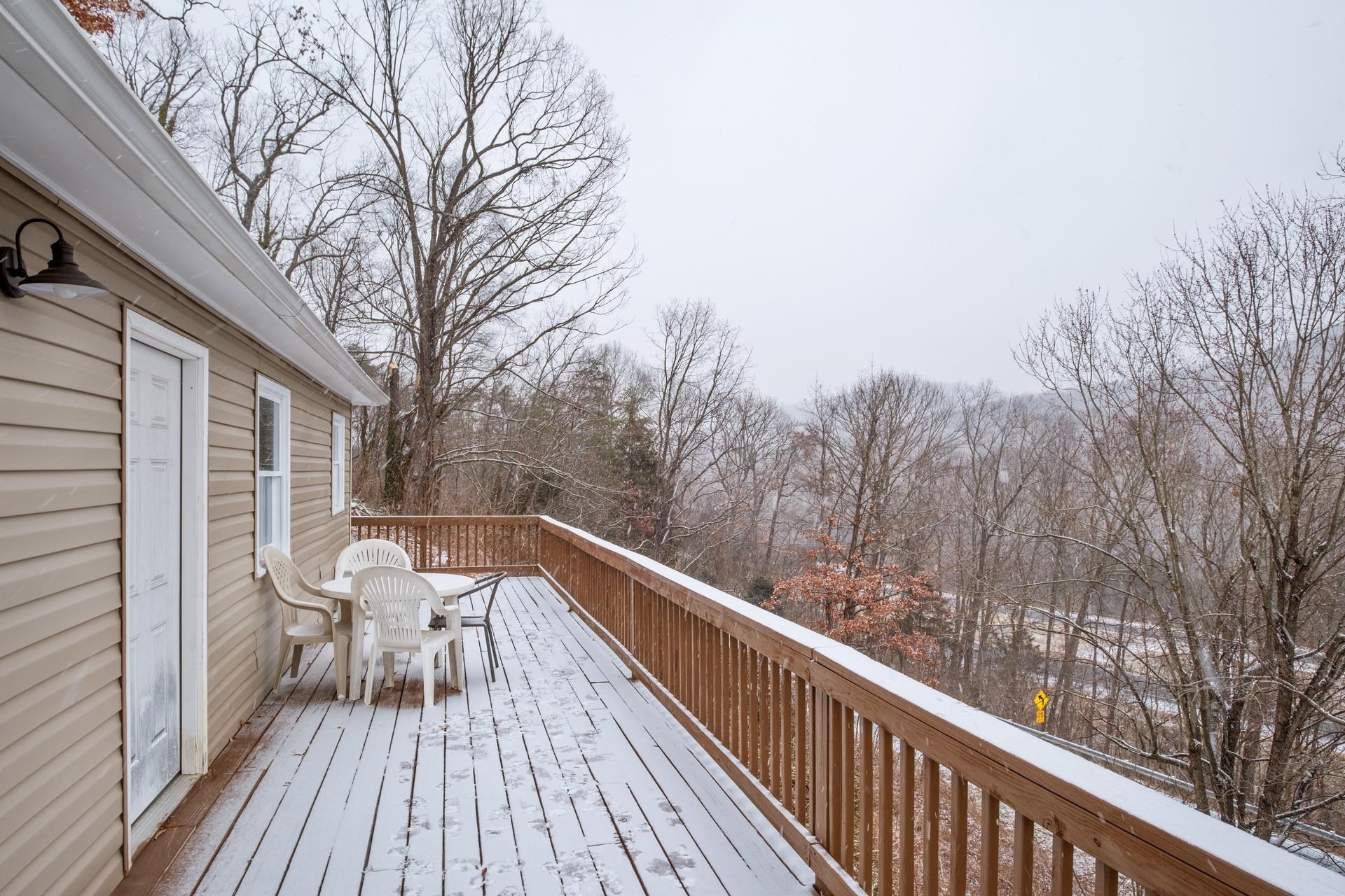 129 HILLWOOD DR, FRONT ROYAL, Virginia 22630, 3 Bedrooms Bedrooms, ,1 BathroomBathrooms,Residential,129 HILLWOOD DR,666438 MLS # 666438