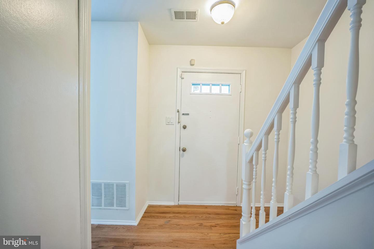 8361 LUCE CT, SPRINGFIELD, Virginia 22153, 3 Bedrooms Bedrooms, ,2 BathroomsBathrooms,Residential,For sale,8361 LUCE CT,VAFX2242594 MLS # VAFX2242594
