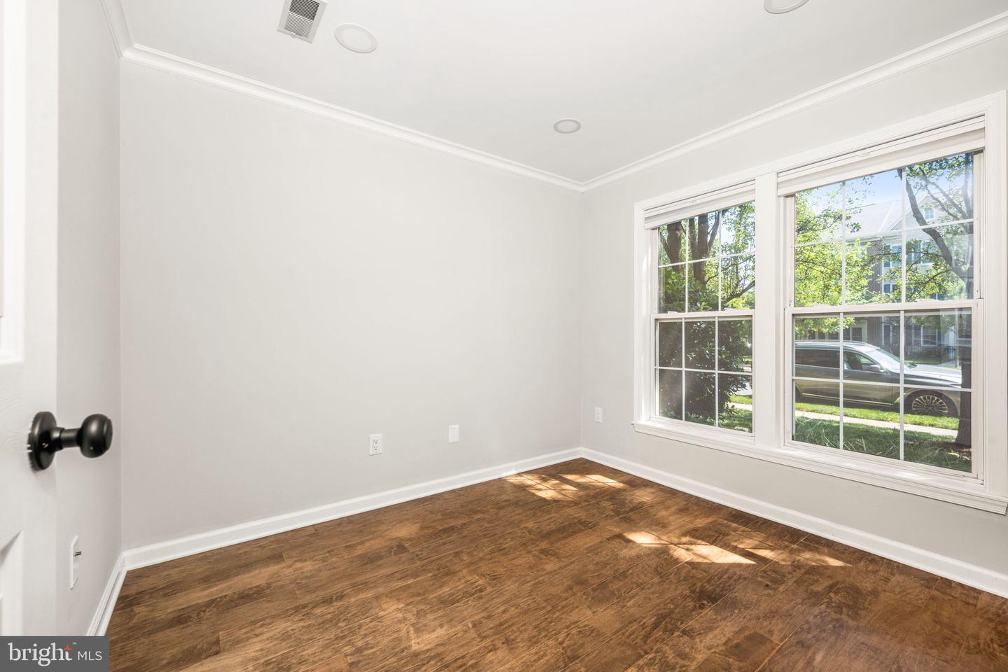 1339 ARGALL PL, ALEXANDRIA, Virginia 22314, 3 Bedrooms Bedrooms, ,2 BathroomsBathrooms,Residential,For sale,1339 ARGALL PL,VAAX2045690 MLS # VAAX2045690