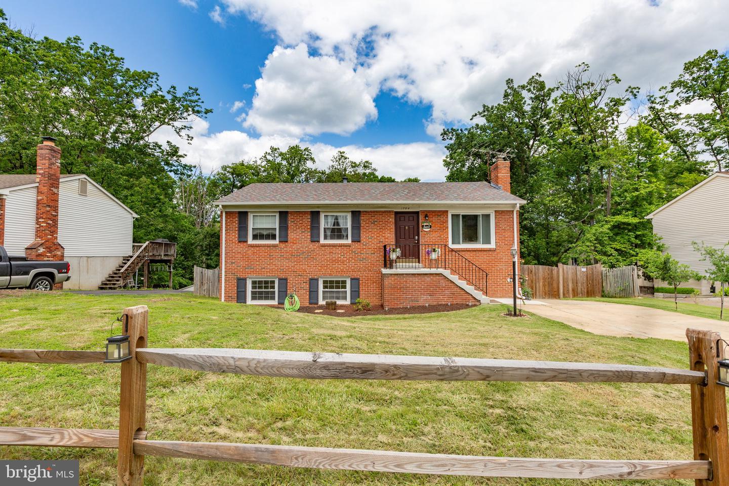 1704 HORNER RD, WOODBRIDGE, Virginia 22191, 4 Bedrooms Bedrooms, ,2 BathroomsBathrooms,Residential,For sale,1704 HORNER RD,VAPW2095566 MLS # VAPW2095566
