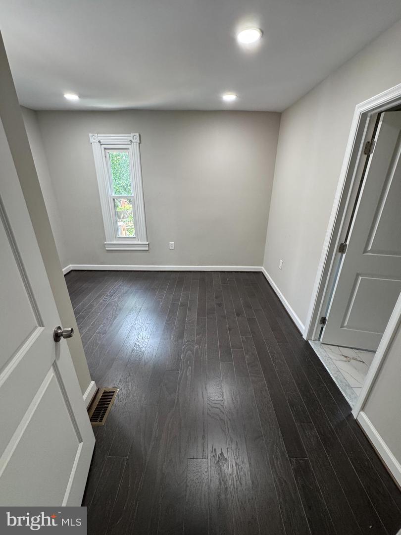 1358 VALLEY PL SE, WASHINGTON, District Of Columbia 20020, 3 Bedrooms Bedrooms, ,2 BathroomsBathrooms,Residential,For sale,1358 VALLEY PL SE,DCDC2202580 MLS # DCDC2202580