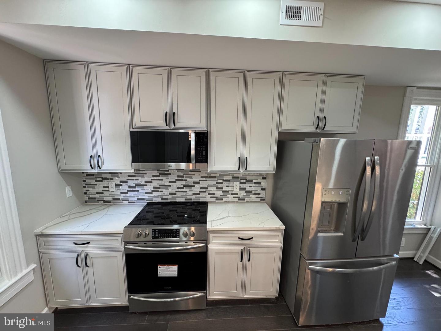 1358 VALLEY PL SE, WASHINGTON, District Of Columbia 20020, 3 Bedrooms Bedrooms, ,2 BathroomsBathrooms,Residential,For sale,1358 VALLEY PL SE,DCDC2202580 MLS # DCDC2202580
