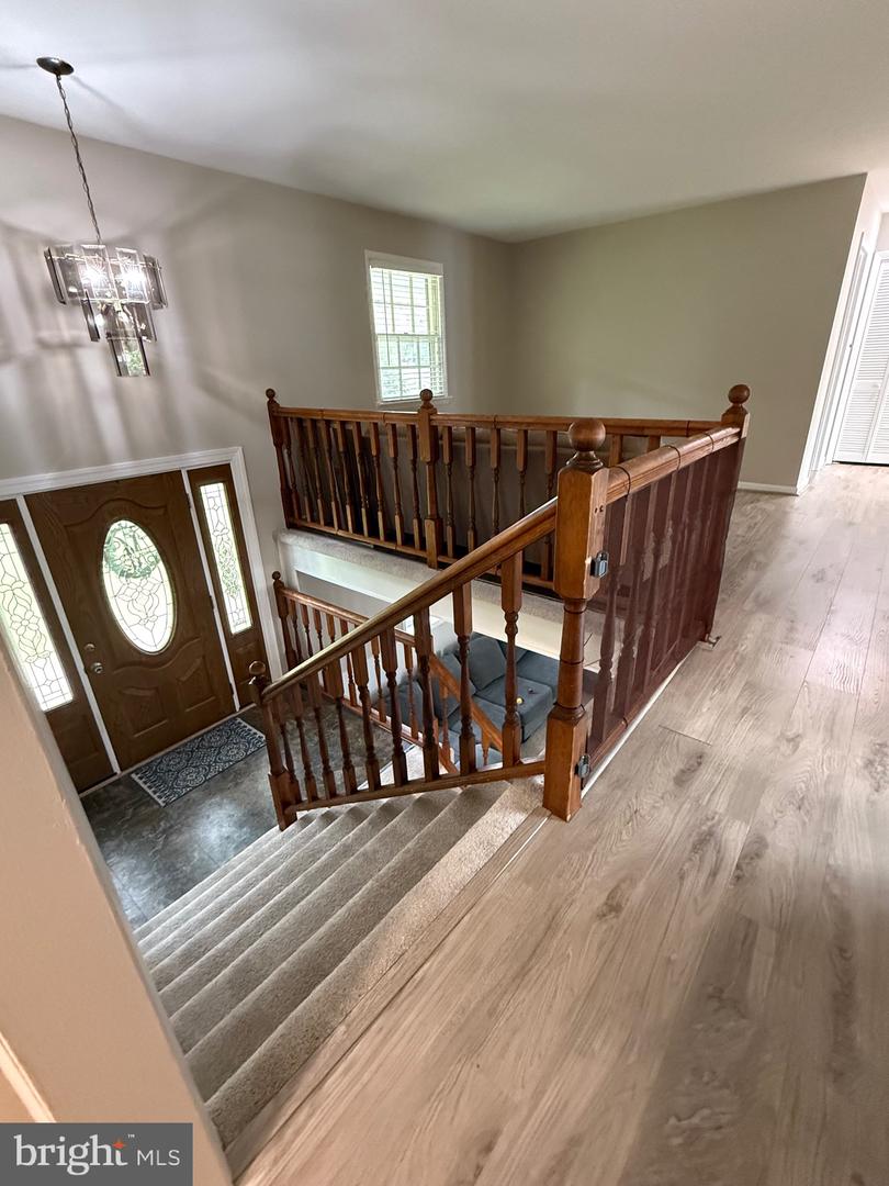 6802 GRAYS MILL RD, WARRENTON, Virginia 20187, 4 Bedrooms Bedrooms, 13 Rooms Rooms,4 BathroomsBathrooms,Residential,For sale,6802 GRAYS MILL RD,VAFQ2016852 MLS # VAFQ2016852