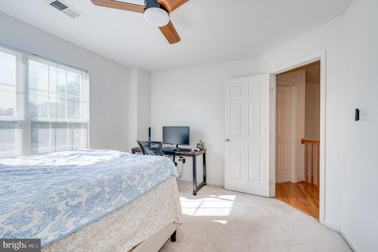 2410 DAKOTA LAKES DR, HERNDON, Virginia 20171, 5 Bedrooms Bedrooms, ,3 BathroomsBathrooms,Residential,For sale,2410 DAKOTA LAKES DR,VAFX2244472 MLS # VAFX2244472