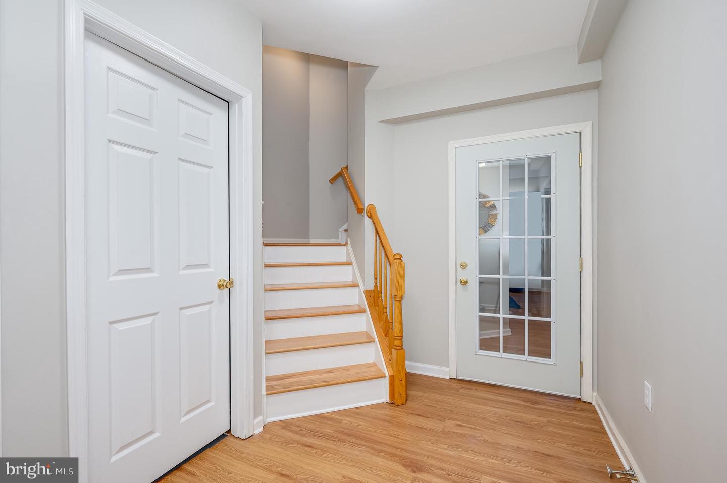 2410 DAKOTA LAKES DR, HERNDON, Virginia 20171, 5 Bedrooms Bedrooms, ,3 BathroomsBathrooms,Residential,For sale,2410 DAKOTA LAKES DR,VAFX2244472 MLS # VAFX2244472