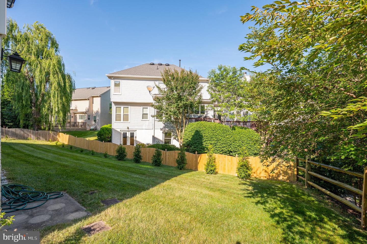 2410 DAKOTA LAKES DR, HERNDON, Virginia 20171, 5 Bedrooms Bedrooms, ,3 BathroomsBathrooms,Residential,For sale,2410 DAKOTA LAKES DR,VAFX2244472 MLS # VAFX2244472