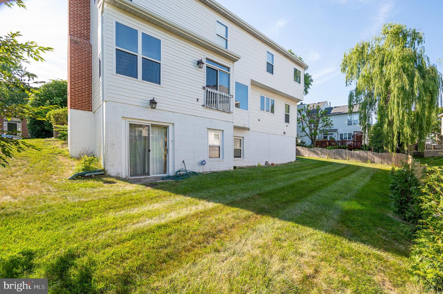 2410 DAKOTA LAKES DR, HERNDON, Virginia 20171, 5 Bedrooms Bedrooms, ,3 BathroomsBathrooms,Residential,For sale,2410 DAKOTA LAKES DR,VAFX2244472 MLS # VAFX2244472