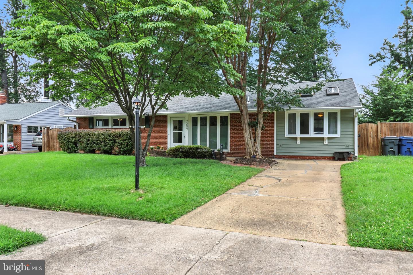 7209 HALIFAX PL, SPRINGFIELD, Virginia 22150, 3 Bedrooms Bedrooms, ,1 BathroomBathrooms,Residential,For sale,7209 HALIFAX PL,VAFX2245220 MLS # VAFX2245220