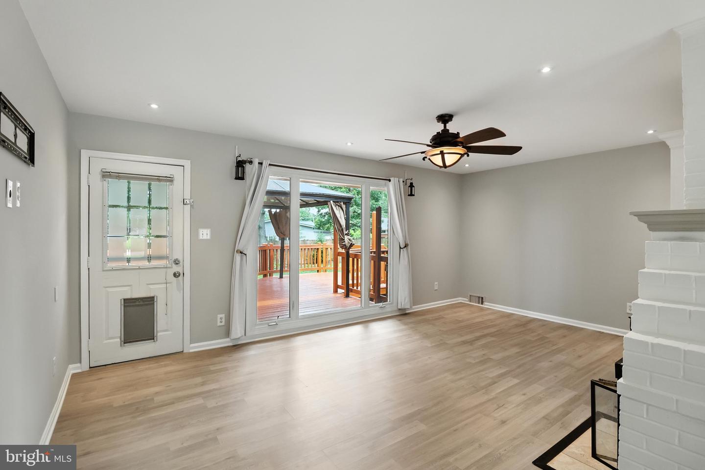 7209 HALIFAX PL, SPRINGFIELD, Virginia 22150, 3 Bedrooms Bedrooms, ,1 BathroomBathrooms,Residential,For sale,7209 HALIFAX PL,VAFX2245220 MLS # VAFX2245220
