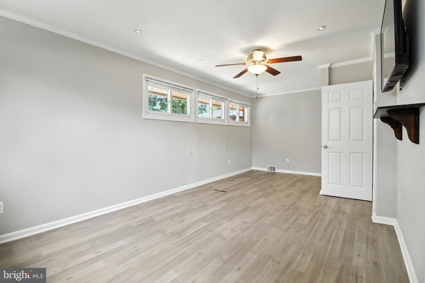 7209 HALIFAX PL, SPRINGFIELD, Virginia 22150, 3 Bedrooms Bedrooms, ,1 BathroomBathrooms,Residential,For sale,7209 HALIFAX PL,VAFX2245220 MLS # VAFX2245220
