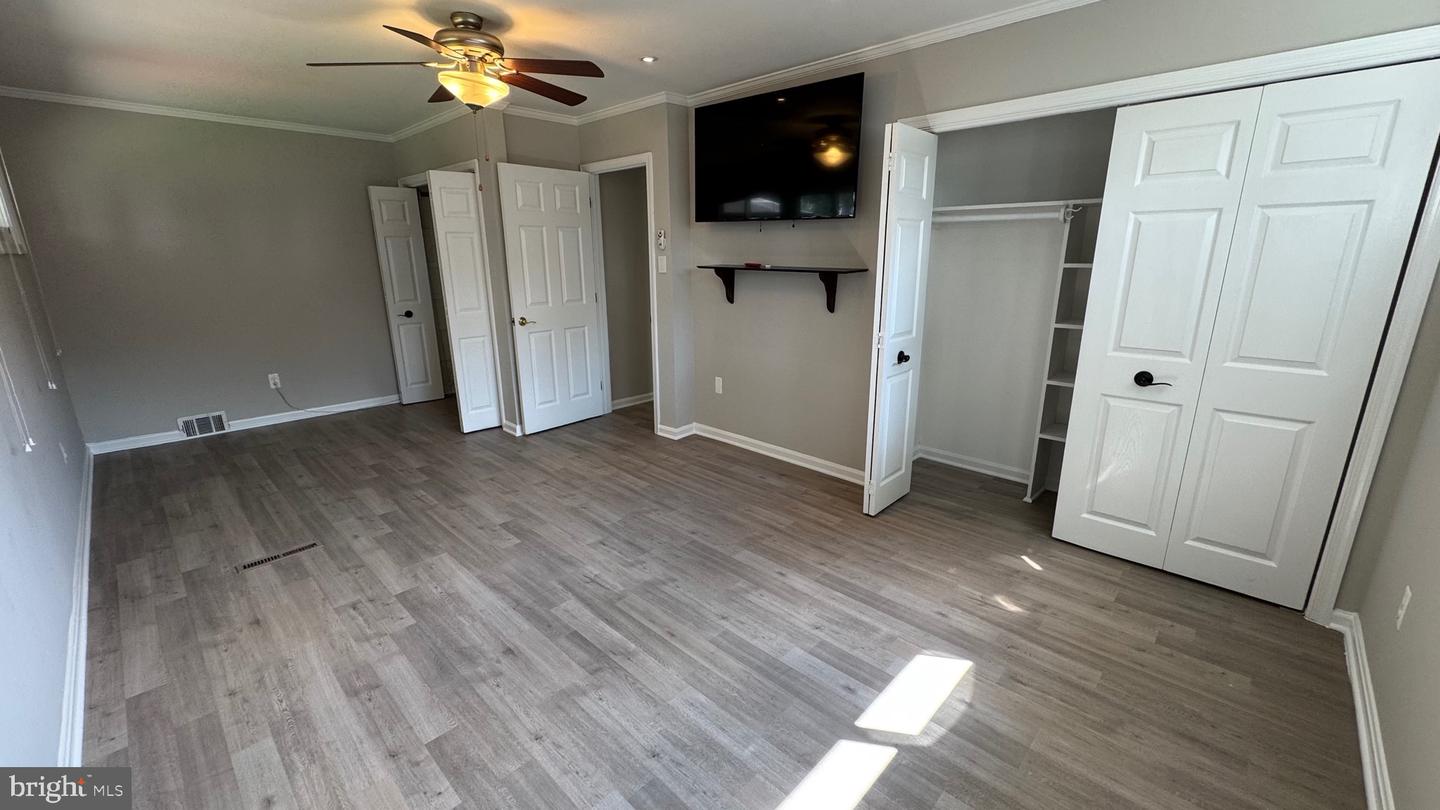 7209 HALIFAX PL, SPRINGFIELD, Virginia 22150, 3 Bedrooms Bedrooms, ,1 BathroomBathrooms,Residential,For sale,7209 HALIFAX PL,VAFX2245220 MLS # VAFX2245220