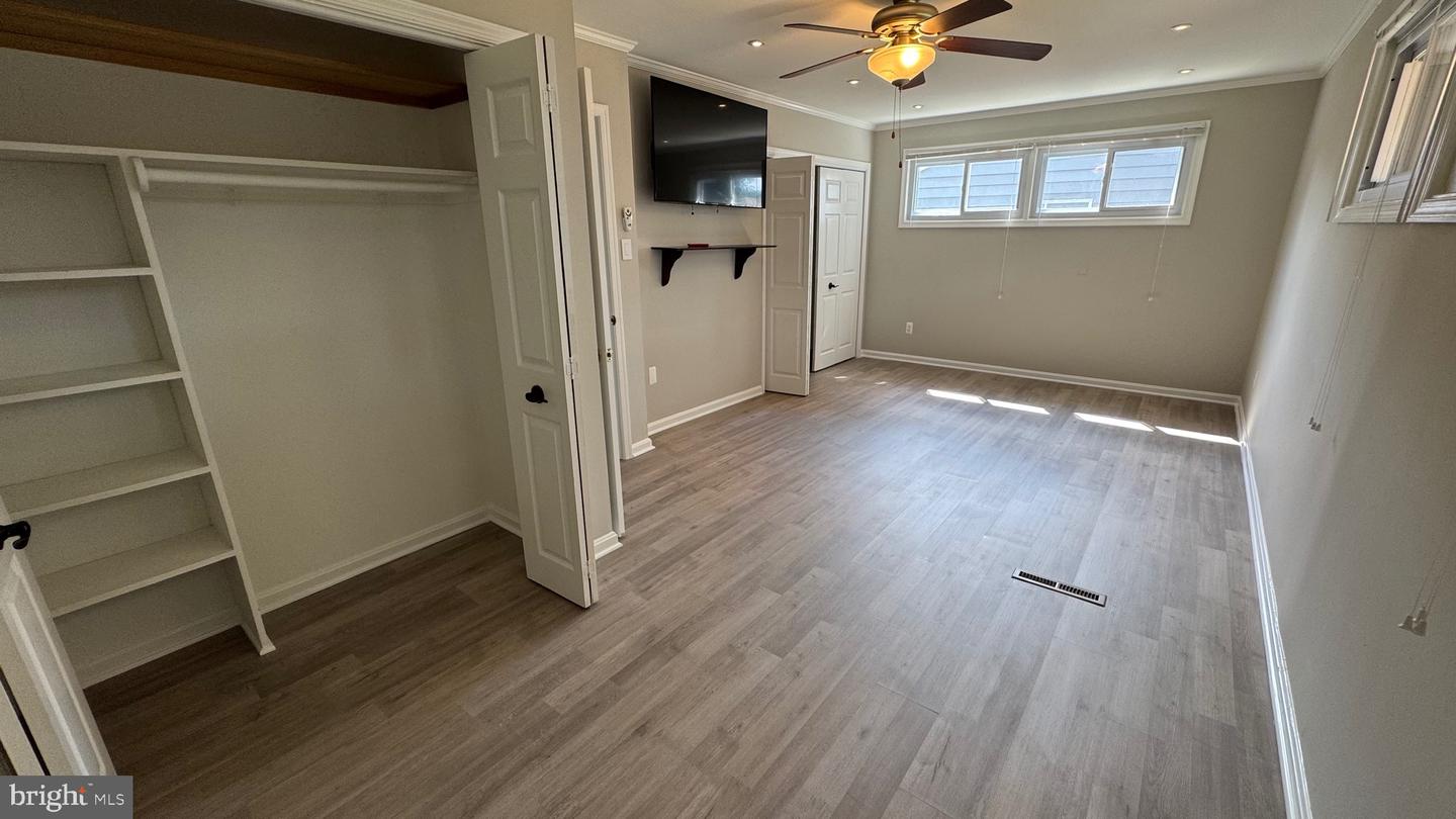 7209 HALIFAX PL, SPRINGFIELD, Virginia 22150, 3 Bedrooms Bedrooms, ,1 BathroomBathrooms,Residential,For sale,7209 HALIFAX PL,VAFX2245220 MLS # VAFX2245220