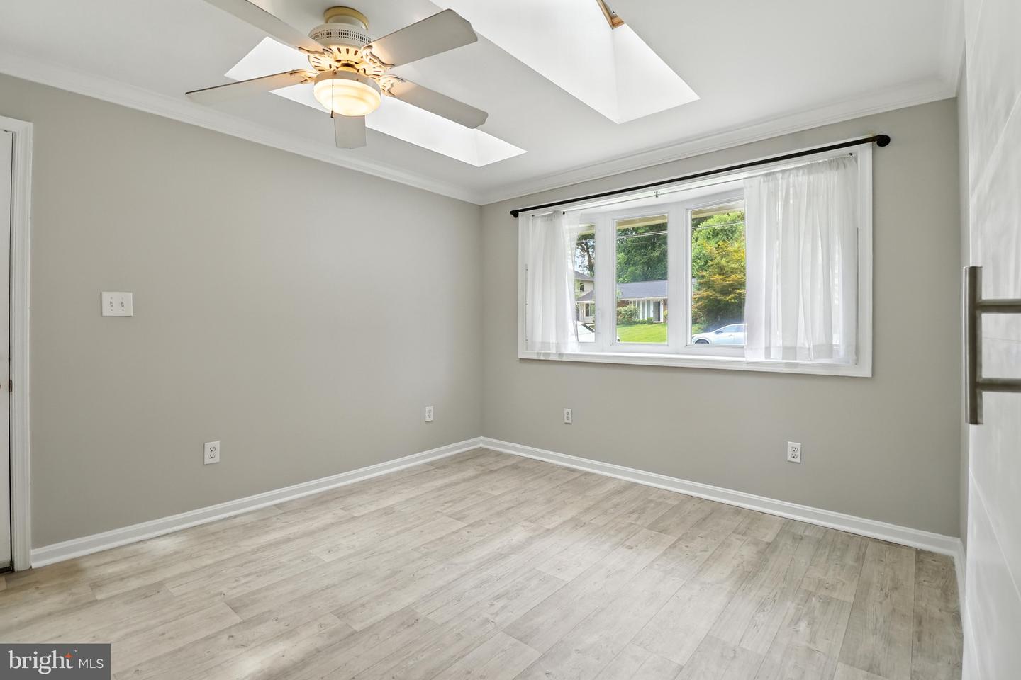 7209 HALIFAX PL, SPRINGFIELD, Virginia 22150, 3 Bedrooms Bedrooms, ,1 BathroomBathrooms,Residential,For sale,7209 HALIFAX PL,VAFX2245220 MLS # VAFX2245220