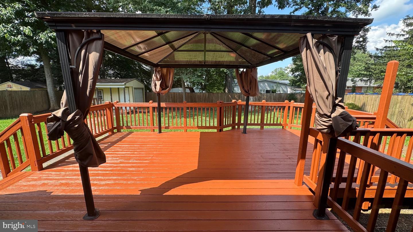 7209 HALIFAX PL, SPRINGFIELD, Virginia 22150, 3 Bedrooms Bedrooms, ,1 BathroomBathrooms,Residential,For sale,7209 HALIFAX PL,VAFX2245220 MLS # VAFX2245220