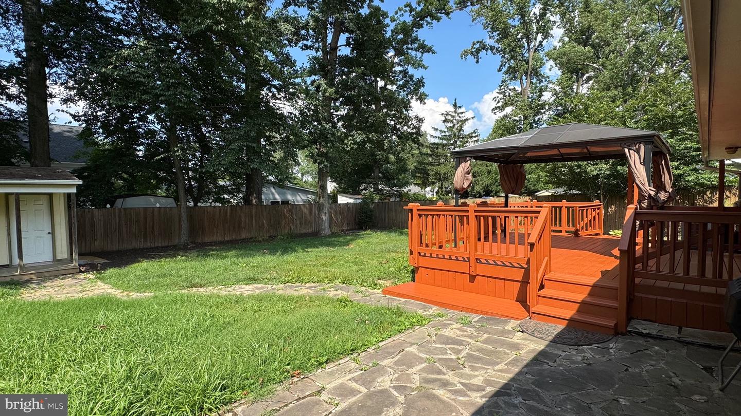 7209 HALIFAX PL, SPRINGFIELD, Virginia 22150, 3 Bedrooms Bedrooms, ,1 BathroomBathrooms,Residential,For sale,7209 HALIFAX PL,VAFX2245220 MLS # VAFX2245220