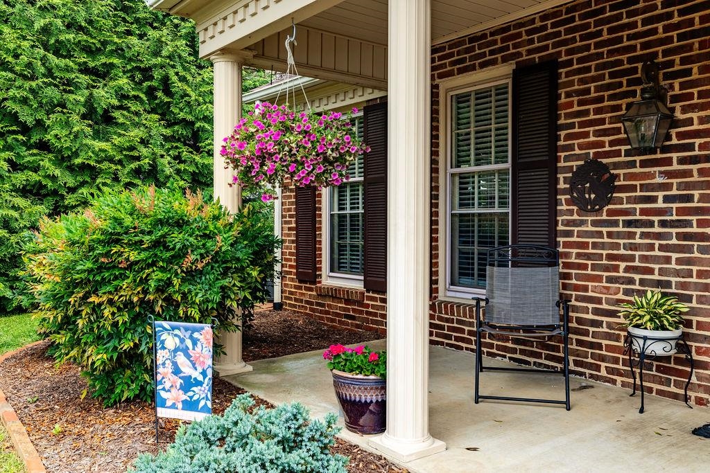 116 PELHAM DR, WAYNESBORO, Virginia 22980, 2 Bedrooms Bedrooms, ,2 BathroomsBathrooms,Residential,Pelham Green Townhouses,116 PELHAM DR,666448 MLS # 666448