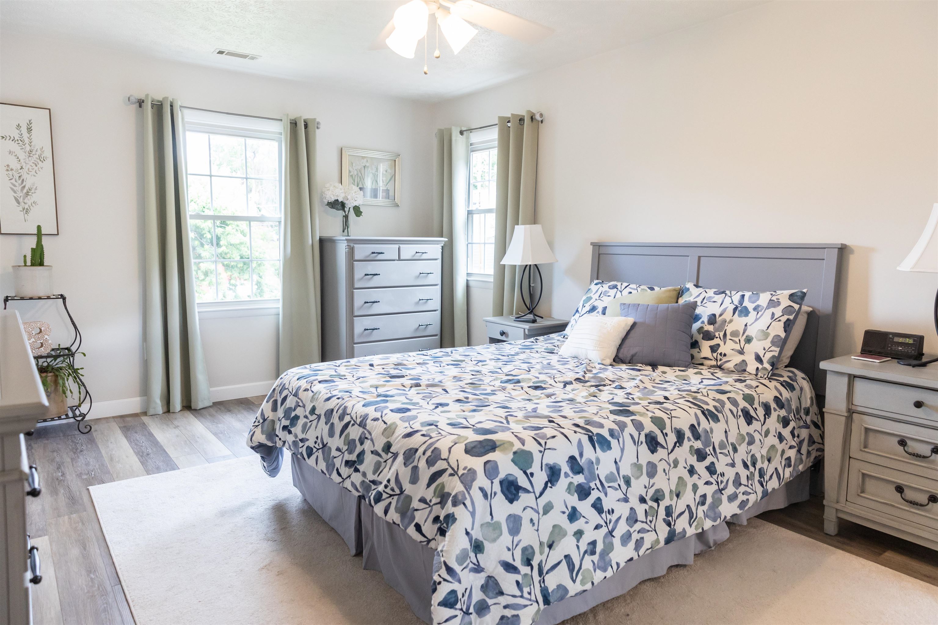 1014 E 22ND ST, BUENA VISTA, Virginia 24416, 3 Bedrooms Bedrooms, ,2 BathroomsBathrooms,Residential,1014 E 22ND ST,666451 MLS # 666451