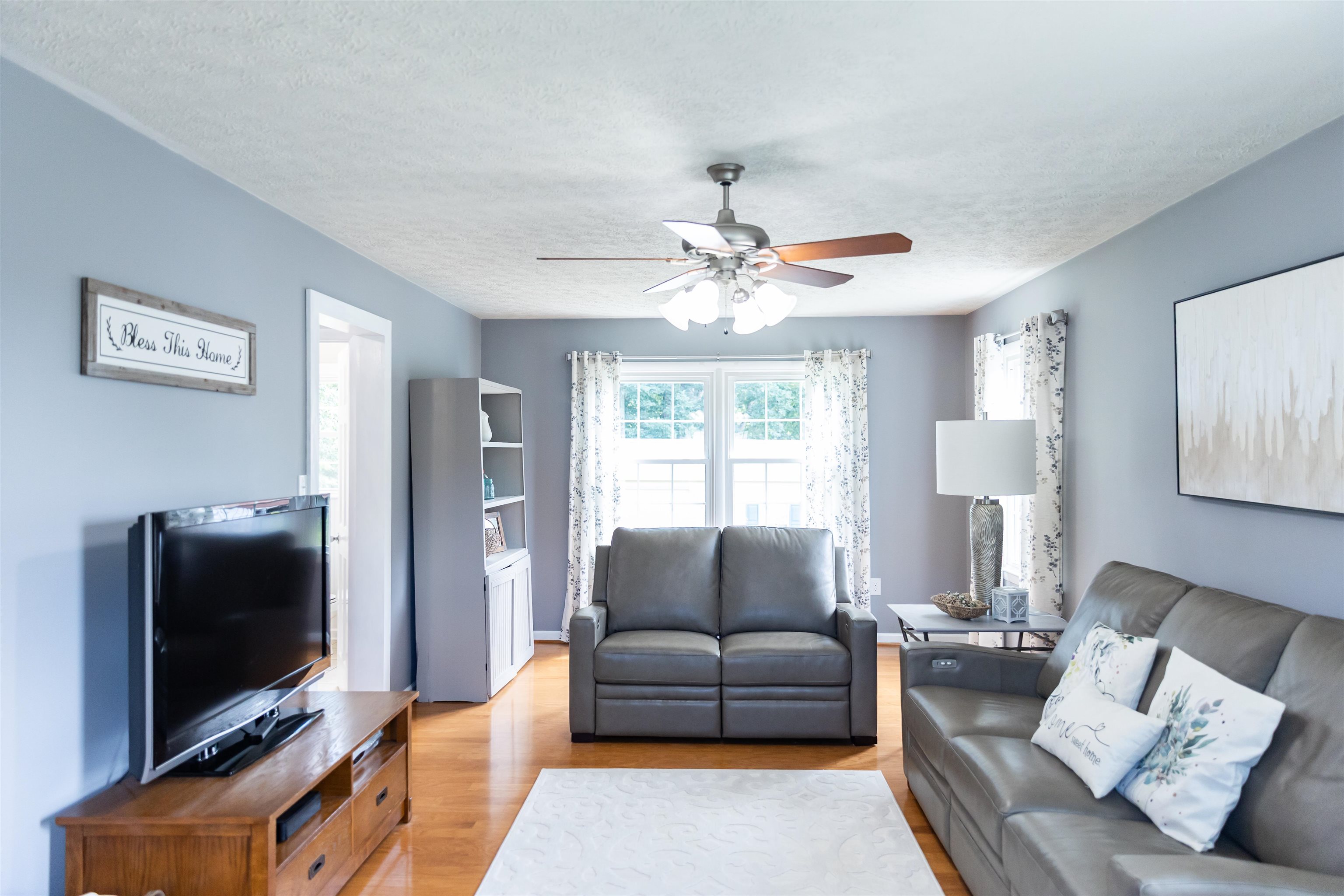 1014 E 22ND ST, BUENA VISTA, Virginia 24416, 3 Bedrooms Bedrooms, ,2 BathroomsBathrooms,Residential,1014 E 22ND ST,666451 MLS # 666451