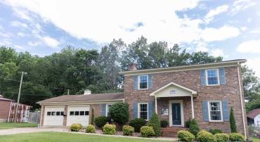 1014 E 22ND ST, BUENA VISTA, Virginia 24416, 3 Bedrooms Bedrooms, ,2 BathroomsBathrooms,Residential,1014 E 22ND ST,666451 MLS # 666451