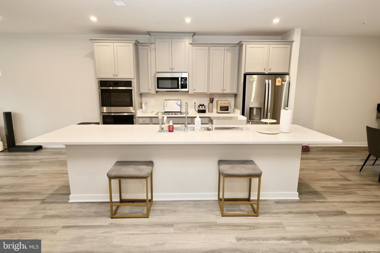 4619 OLIVINE DR, CHANTILLY, Virginia 20151, 3 Bedrooms Bedrooms, 6 Rooms Rooms,2 BathroomsBathrooms,Residential,For sale,4619 OLIVINE DR,VAFX2245520 MLS # VAFX2245520