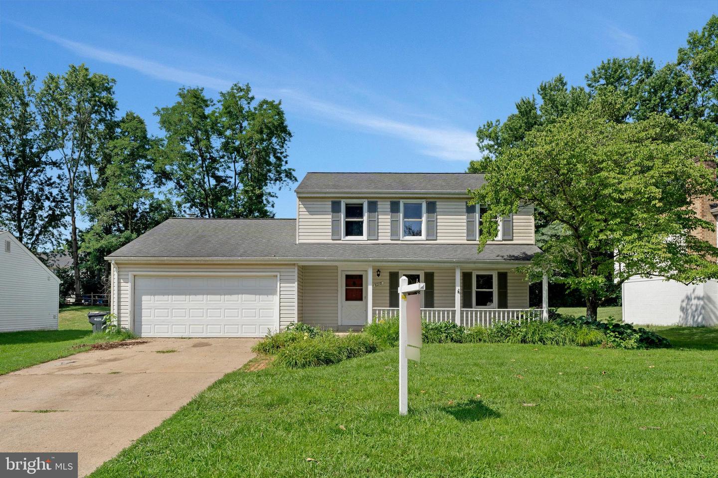 6218 HIDDEN CANYON RD, CENTREVILLE, Virginia 20120, 3 Bedrooms Bedrooms, ,3 BathroomsBathrooms,Residential,For sale,6218 HIDDEN CANYON RD,VAFX2247070 MLS # VAFX2247070