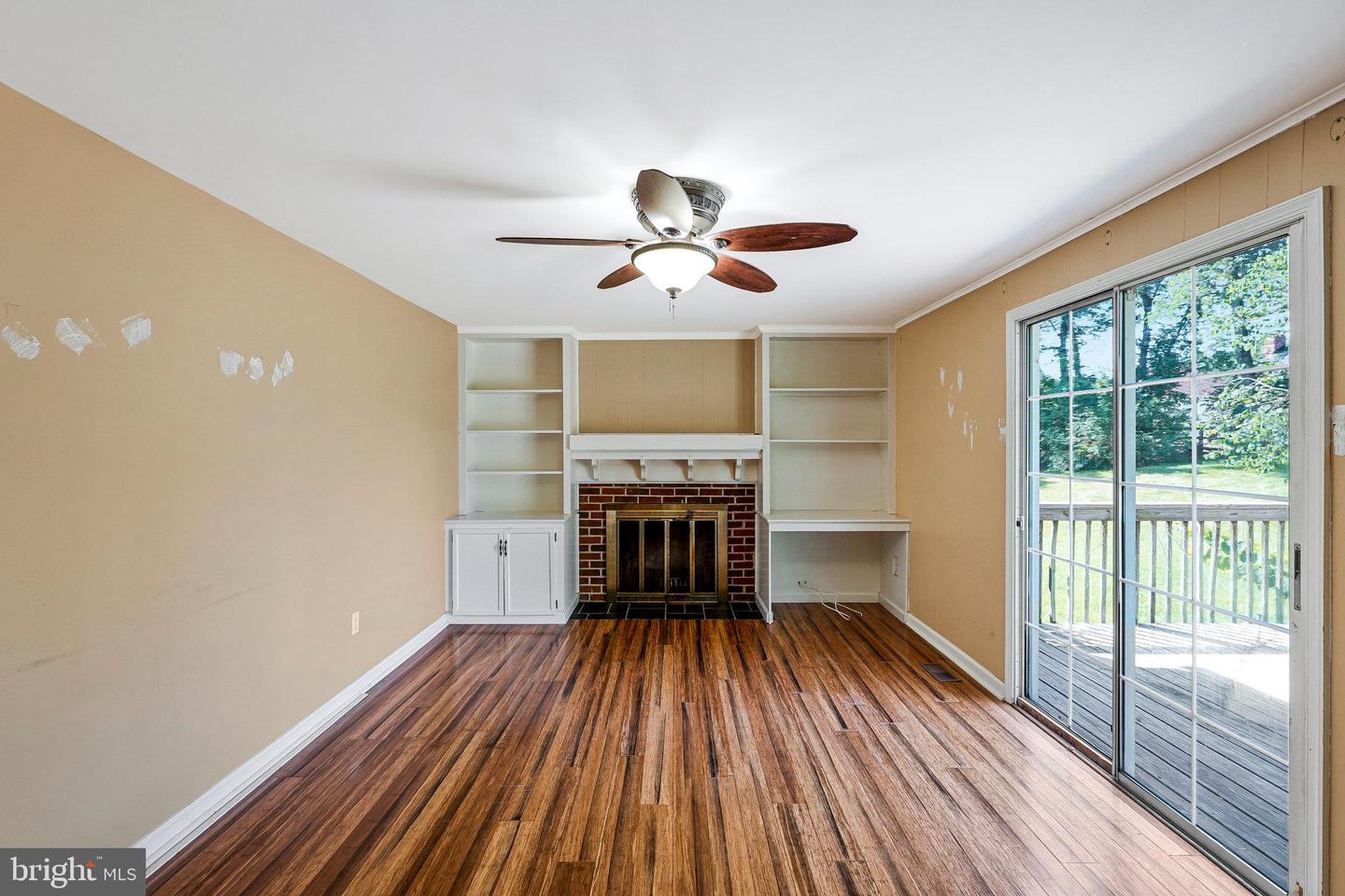 6218 HIDDEN CANYON RD, CENTREVILLE, Virginia 20120, 3 Bedrooms Bedrooms, ,3 BathroomsBathrooms,Residential,For sale,6218 HIDDEN CANYON RD,VAFX2247070 MLS # VAFX2247070