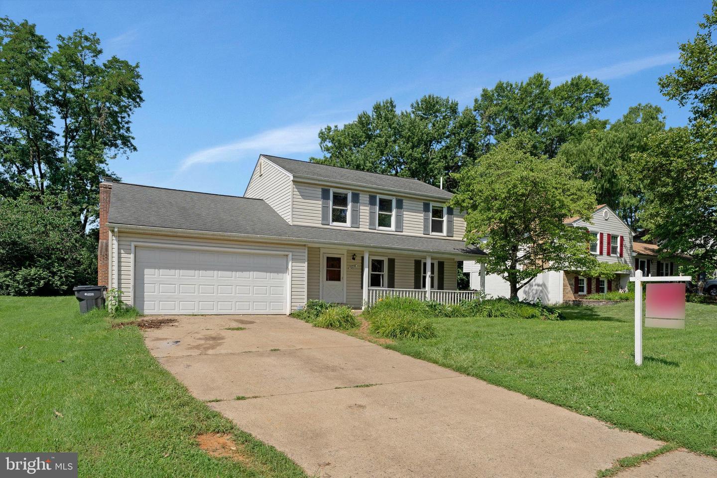 6218 HIDDEN CANYON RD, CENTREVILLE, Virginia 20120, 3 Bedrooms Bedrooms, ,3 BathroomsBathrooms,Residential,For sale,6218 HIDDEN CANYON RD,VAFX2247070 MLS # VAFX2247070