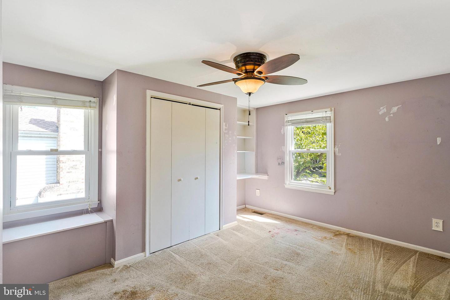 6218 HIDDEN CANYON RD, CENTREVILLE, Virginia 20120, 3 Bedrooms Bedrooms, ,3 BathroomsBathrooms,Residential,For sale,6218 HIDDEN CANYON RD,VAFX2247070 MLS # VAFX2247070