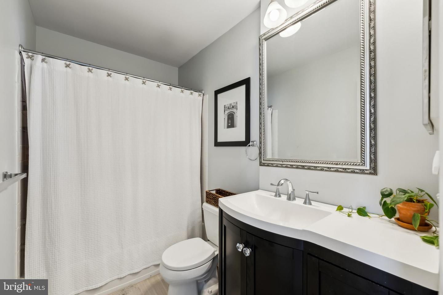 12347 NEWCASTLE LOOP, WOODBRIDGE, Virginia 22192, 3 Bedrooms Bedrooms, ,2 BathroomsBathrooms,Residential,For sale,12347 NEWCASTLE LOOP,VAPW2096962 MLS # VAPW2096962