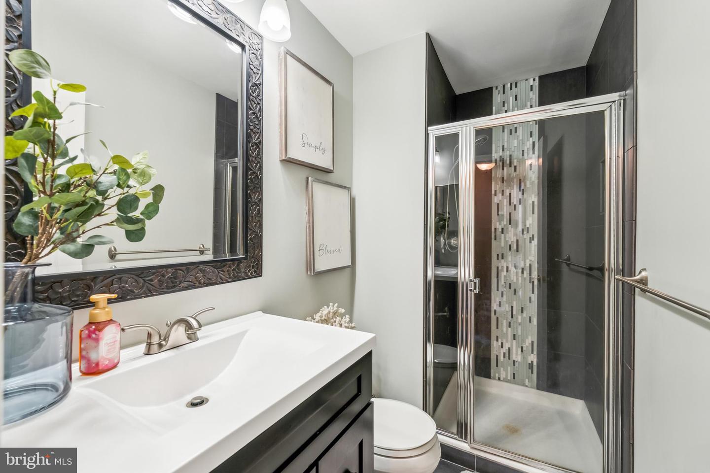 12347 NEWCASTLE LOOP, WOODBRIDGE, Virginia 22192, 3 Bedrooms Bedrooms, ,2 BathroomsBathrooms,Residential,For sale,12347 NEWCASTLE LOOP,VAPW2096962 MLS # VAPW2096962