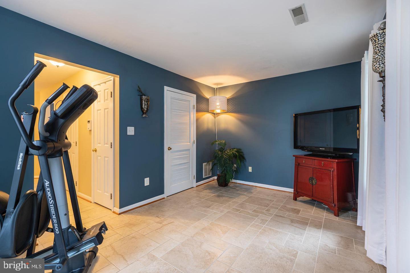 12347 NEWCASTLE LOOP, WOODBRIDGE, Virginia 22192, 3 Bedrooms Bedrooms, ,2 BathroomsBathrooms,Residential,For sale,12347 NEWCASTLE LOOP,VAPW2096962 MLS # VAPW2096962