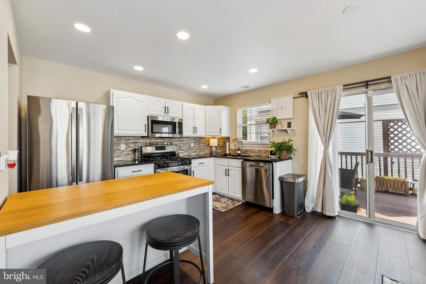 12347 NEWCASTLE LOOP, WOODBRIDGE, Virginia 22192, 3 Bedrooms Bedrooms, ,2 BathroomsBathrooms,Residential,For sale,12347 NEWCASTLE LOOP,VAPW2096962 MLS # VAPW2096962