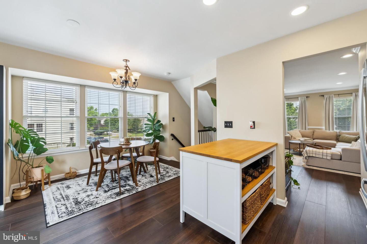 12347 NEWCASTLE LOOP, WOODBRIDGE, Virginia 22192, 3 Bedrooms Bedrooms, ,2 BathroomsBathrooms,Residential,For sale,12347 NEWCASTLE LOOP,VAPW2096962 MLS # VAPW2096962