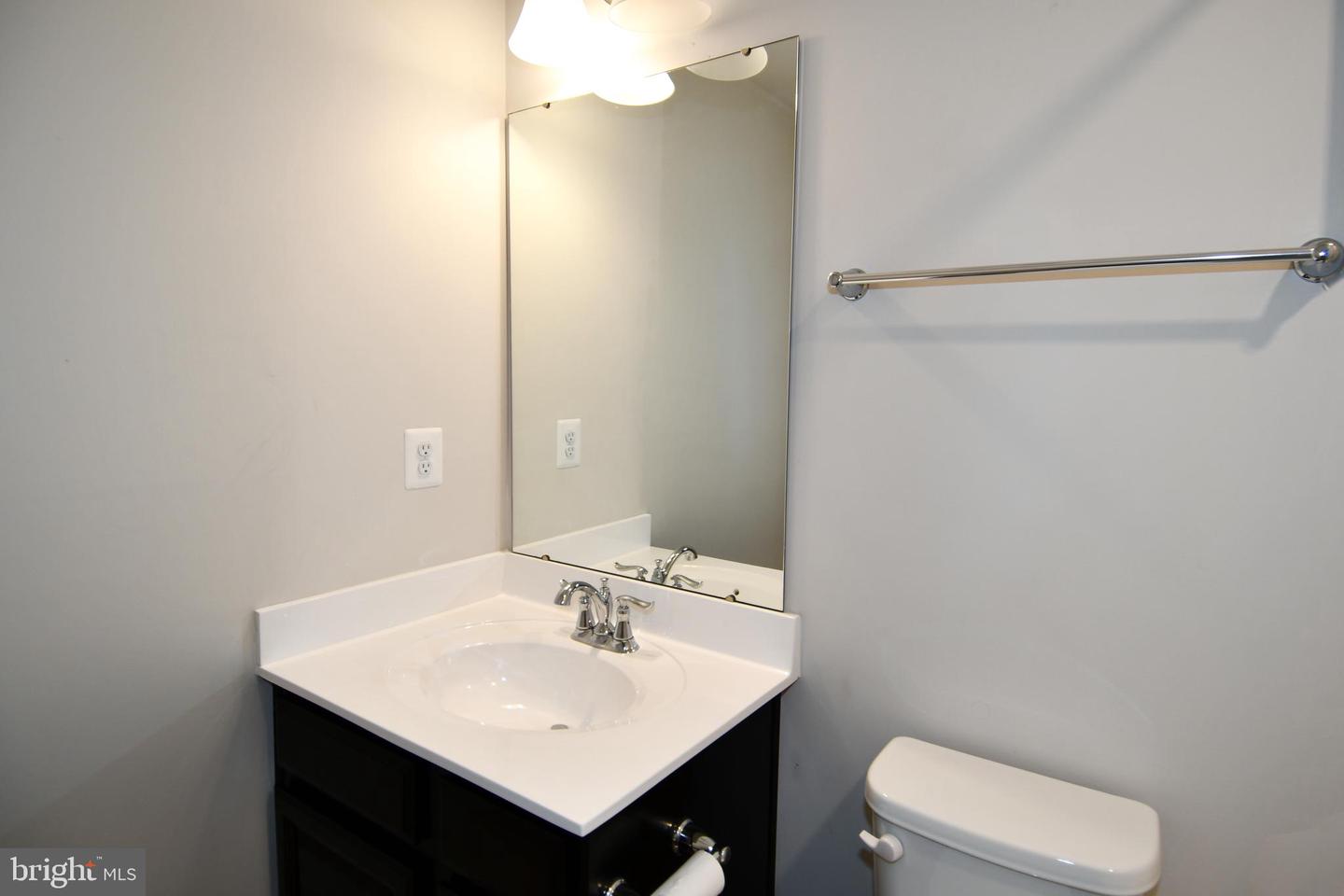 7065 DARBEY KNOLL DR, GAINESVILLE, Virginia 20155, 3 Bedrooms Bedrooms, ,2 BathroomsBathrooms,Residential,For sale,7065 DARBEY KNOLL DR,VAPW2097184 MLS # VAPW2097184