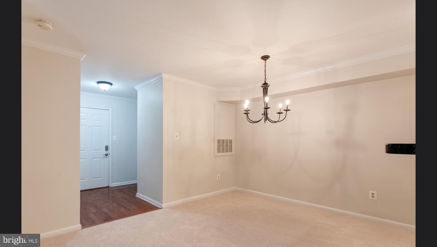 11709-H KARBON HILL CT #609A, RESTON, Virginia 20191, 2 Bedrooms Bedrooms, ,2 BathroomsBathrooms,Residential,For sale,11709-H KARBON HILL CT #609A,VAFX2247838 MLS # VAFX2247838