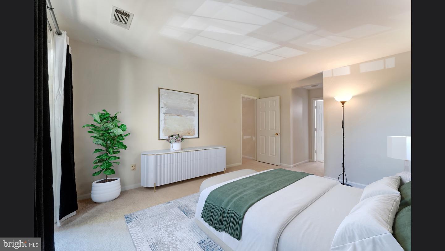 11709-H KARBON HILL CT #609A, RESTON, Virginia 20191, 2 Bedrooms Bedrooms, ,2 BathroomsBathrooms,Residential,For sale,11709-H KARBON HILL CT #609A,VAFX2247838 MLS # VAFX2247838