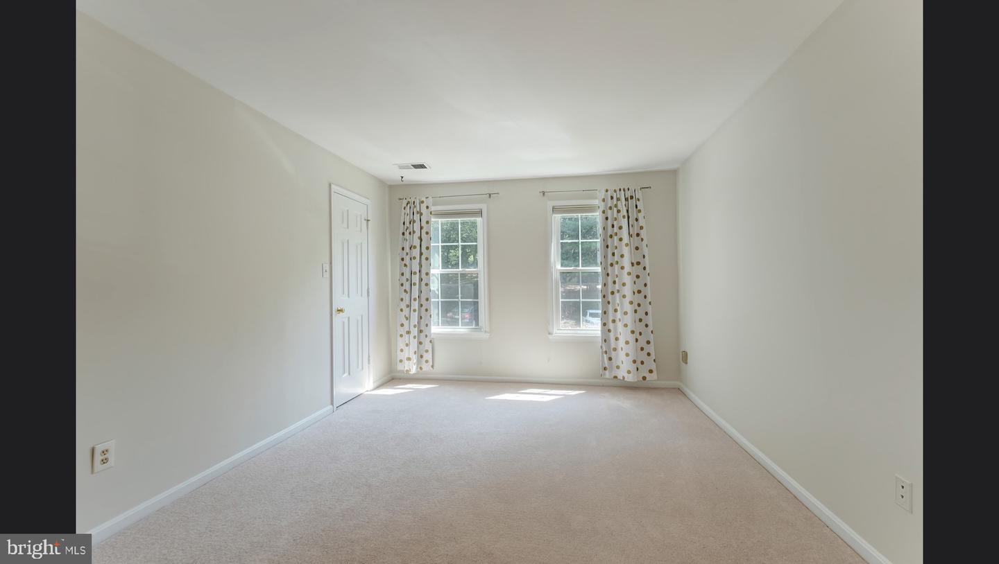 11709-H KARBON HILL CT #609A, RESTON, Virginia 20191, 2 Bedrooms Bedrooms, ,2 BathroomsBathrooms,Residential,For sale,11709-H KARBON HILL CT #609A,VAFX2247838 MLS # VAFX2247838