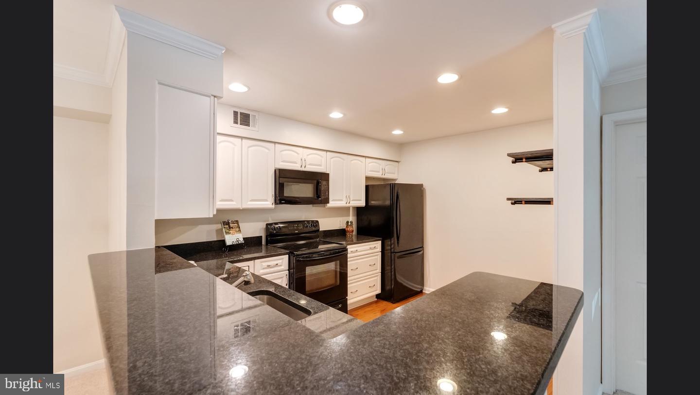 11709-H KARBON HILL CT #609A, RESTON, Virginia 20191, 2 Bedrooms Bedrooms, ,2 BathroomsBathrooms,Residential,For sale,11709-H KARBON HILL CT #609A,VAFX2247838 MLS # VAFX2247838
