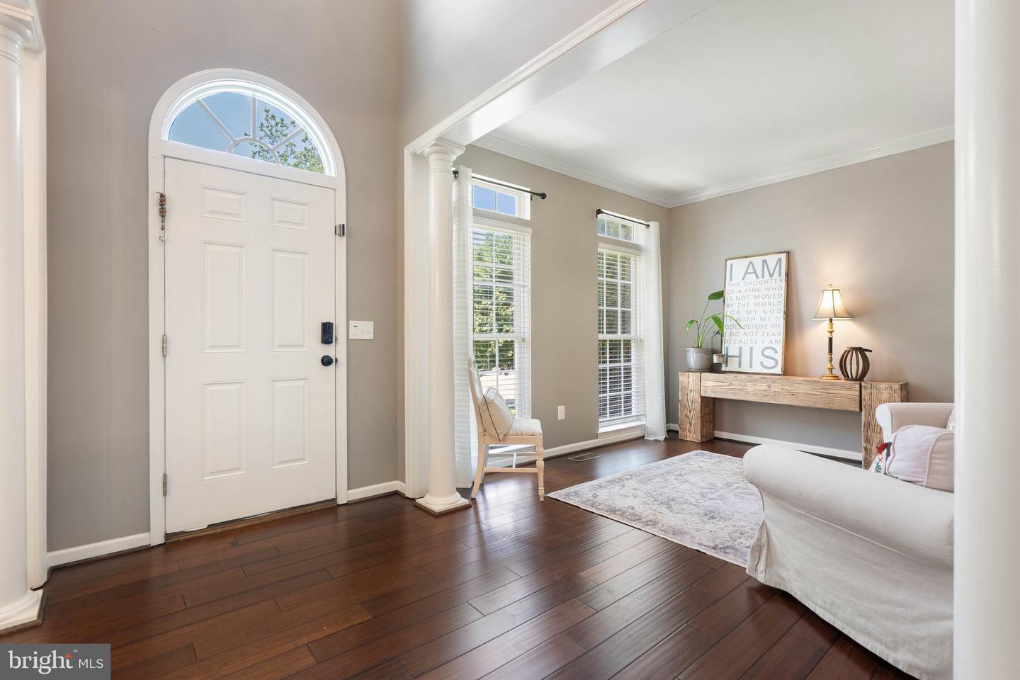 236 PRESTON DR, WARRENTON, Virginia 20186, 6 Bedrooms Bedrooms, ,3 BathroomsBathrooms,Residential,For sale,236 PRESTON DR,VAFQ2017074 MLS # VAFQ2017074