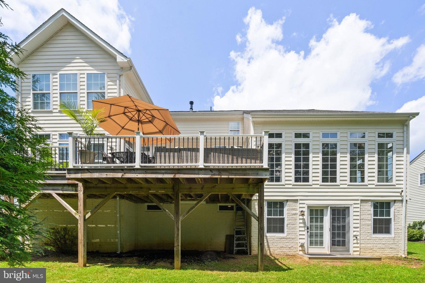 236 PRESTON DR, WARRENTON, Virginia 20186, 6 Bedrooms Bedrooms, ,3 BathroomsBathrooms,Residential,For sale,236 PRESTON DR,VAFQ2017074 MLS # VAFQ2017074