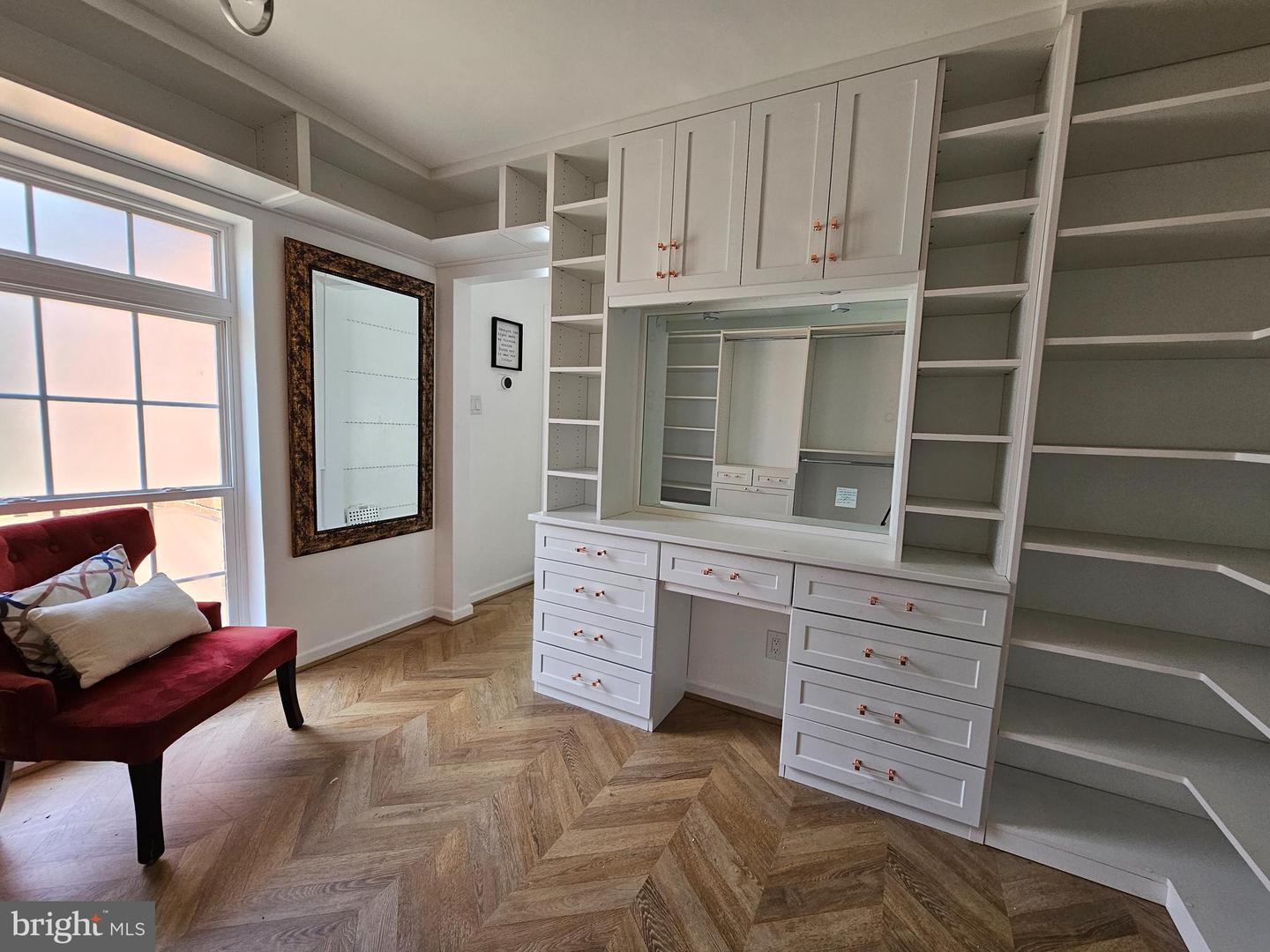 4925 LINCOLN AVE, ALEXANDRIA, Virginia 22312, 5 Bedrooms Bedrooms, ,4 BathroomsBathrooms,Residential,For sale,4925 LINCOLN AVE,VAFX2248132 MLS # VAFX2248132