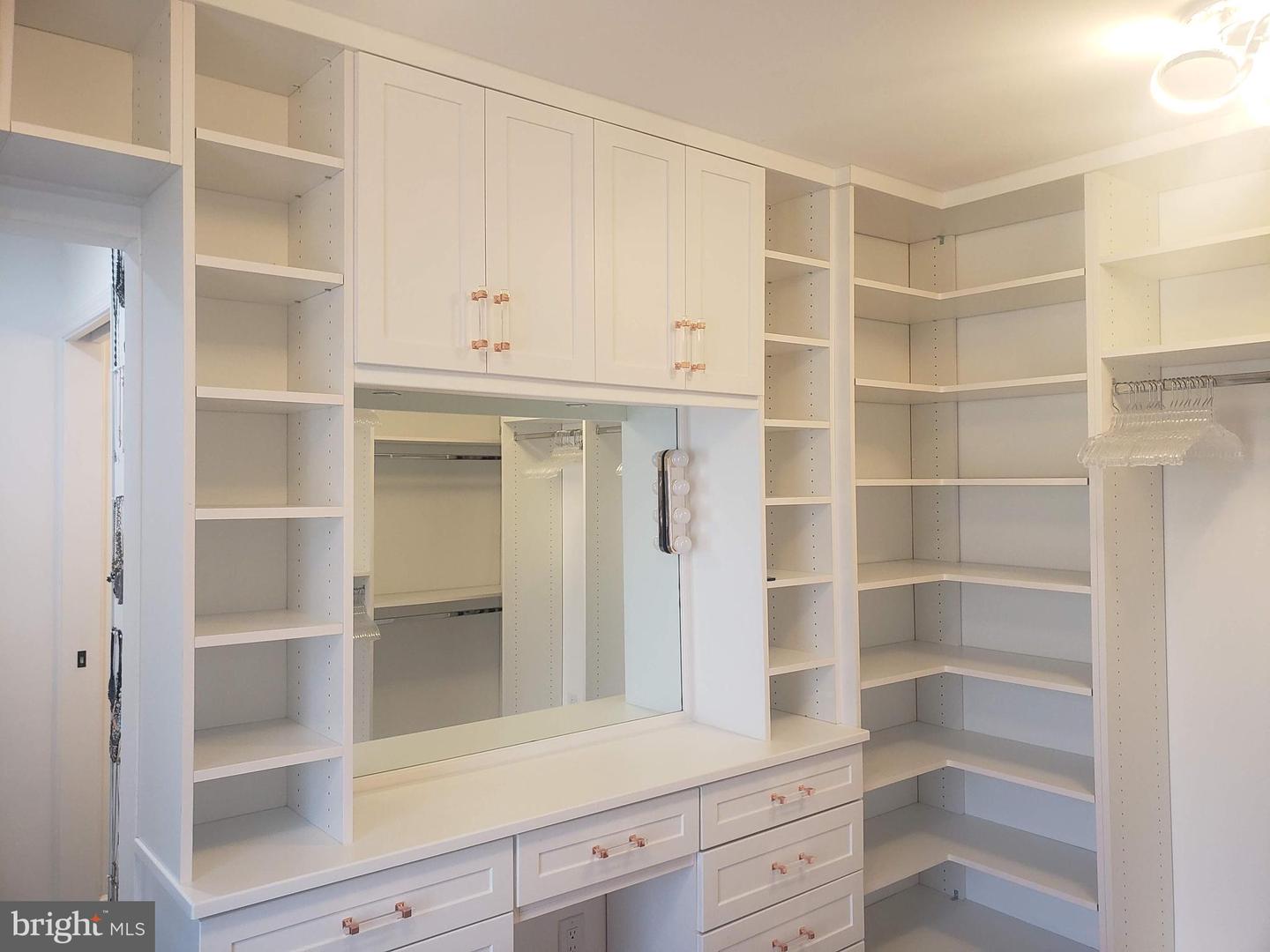 4925 LINCOLN AVE, ALEXANDRIA, Virginia 22312, 5 Bedrooms Bedrooms, ,4 BathroomsBathrooms,Residential,For sale,4925 LINCOLN AVE,VAFX2248132 MLS # VAFX2248132