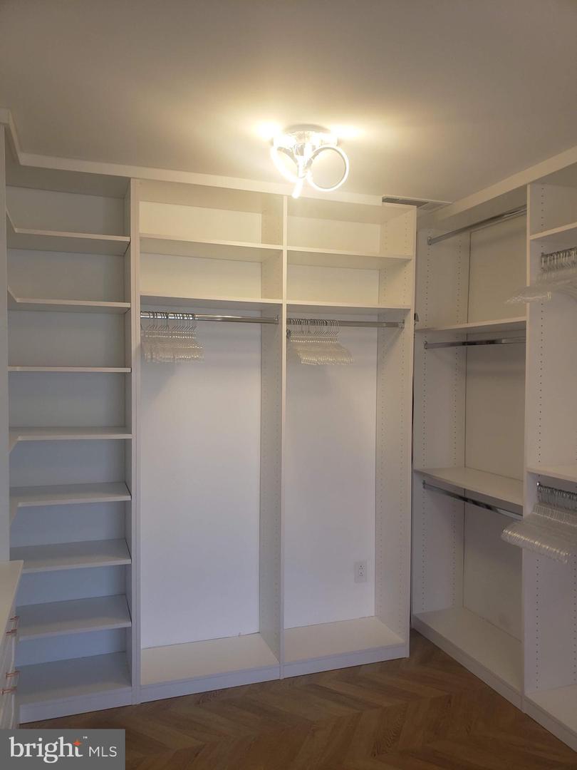 4925 LINCOLN AVE, ALEXANDRIA, Virginia 22312, 5 Bedrooms Bedrooms, ,4 BathroomsBathrooms,Residential,For sale,4925 LINCOLN AVE,VAFX2248132 MLS # VAFX2248132