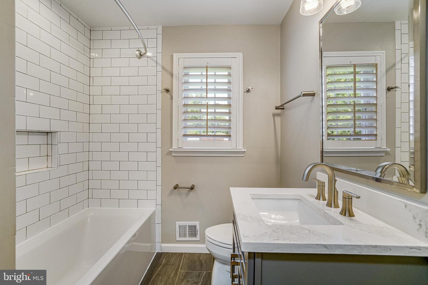 5904 BUSH HILL DR, ALEXANDRIA, Virginia 22310, 5 Bedrooms Bedrooms, ,3 BathroomsBathrooms,Residential,For sale,5904 BUSH HILL DR,VAFX2248830 MLS # VAFX2248830